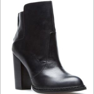 Chinese Laundry Black Leather Ankle Boots Sz 8